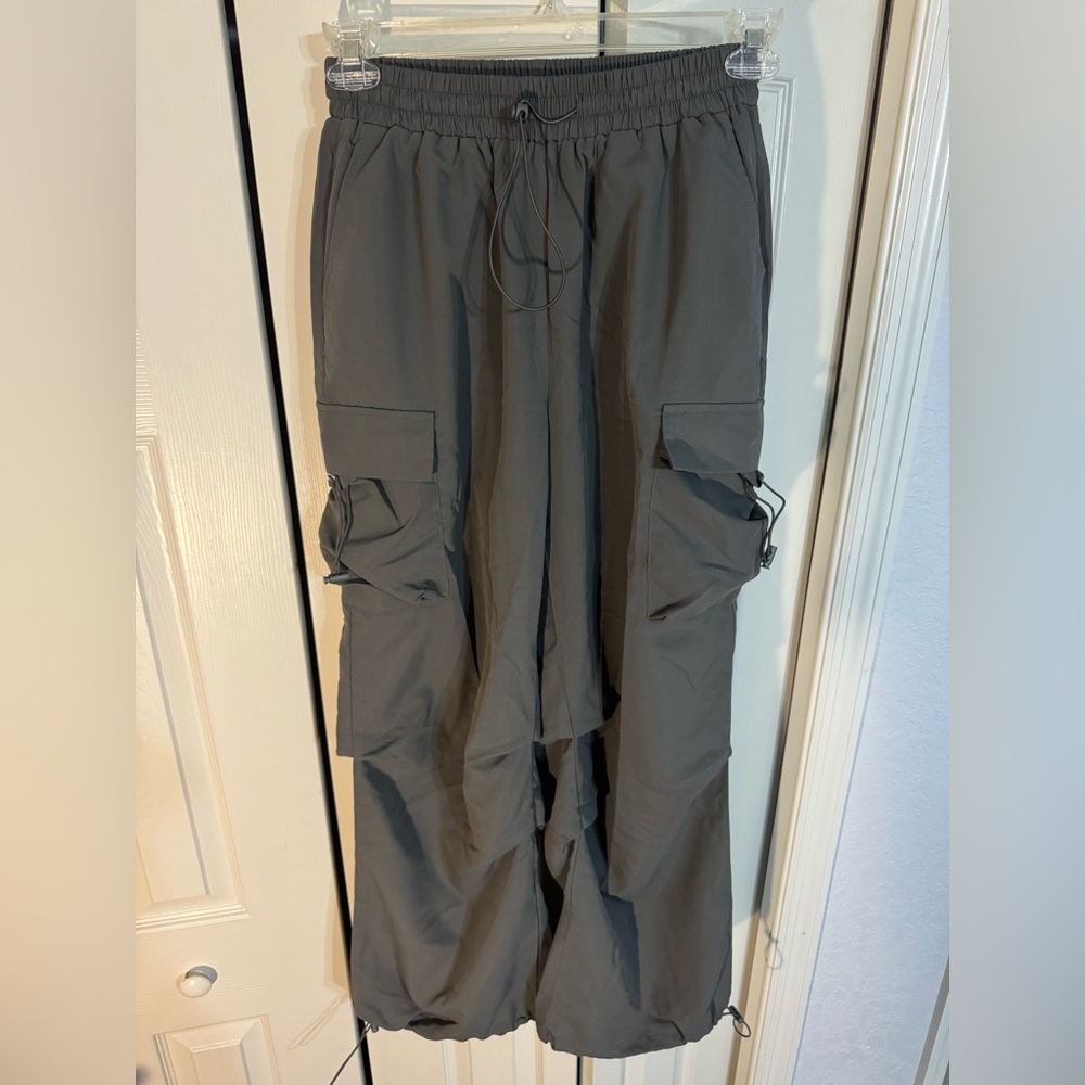 Grey baggy cargo pants
